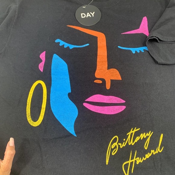 Daydreamer Women's Brittany Howard Abstract Face graphic 90s Tee Size Large - Picture 6 of 6